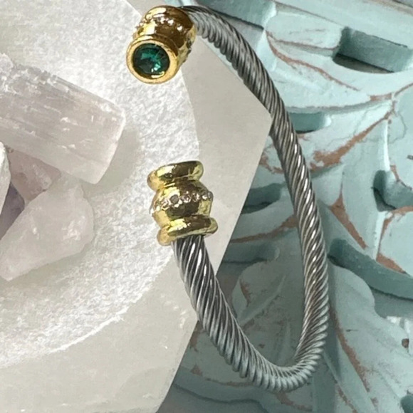 Emerald, green Zirconia jewel tone statement cuff luxury bracelet - Picture 1 of 6